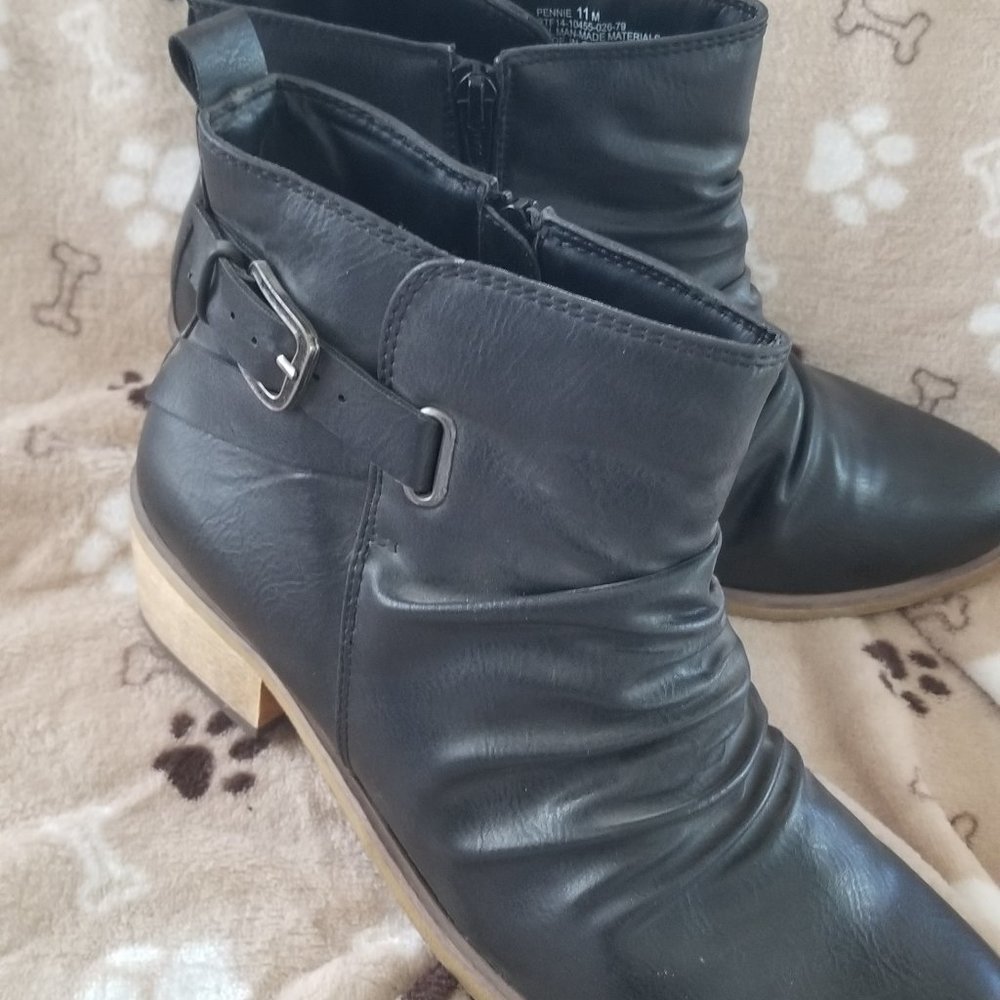 Black Faux Leather Pair of BareTraps Boots 11M
